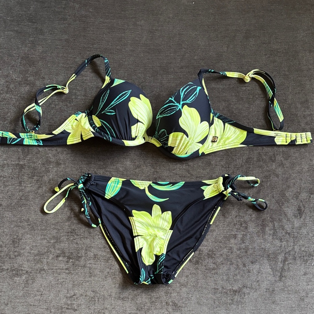 La Vie En Rose Black and Yellow Floral Bikini